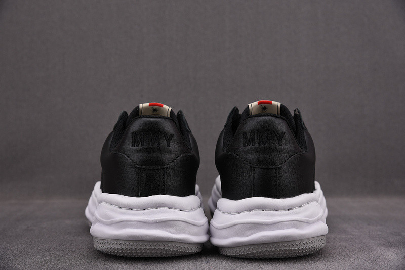 MAISON MIHARA SNEAKERS