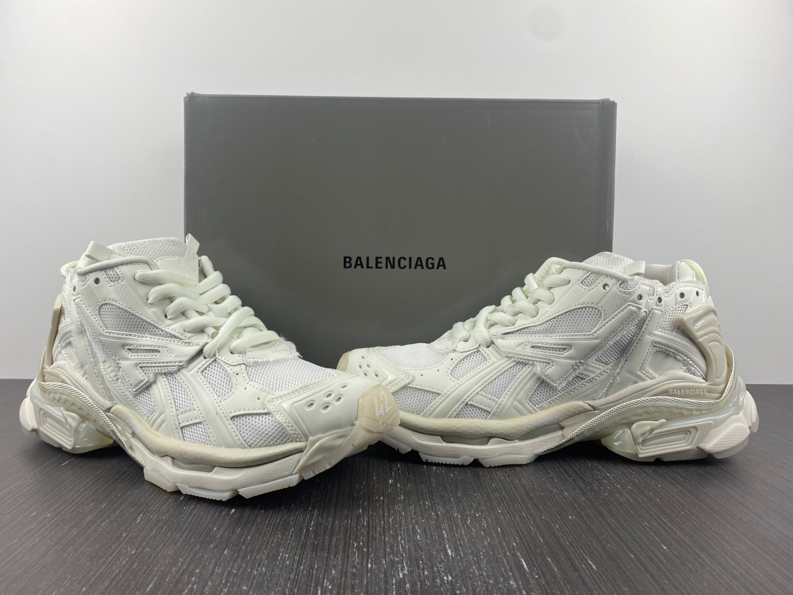 Ba*len*cia*ga runner 677403 w2rc6 2516