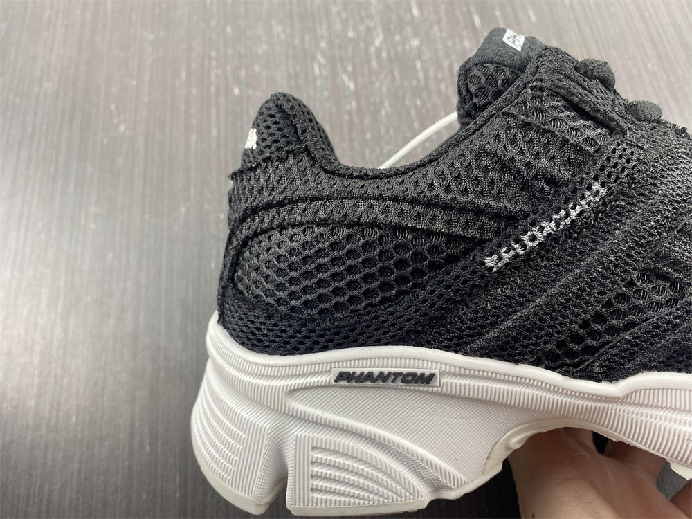 Ba*len*cia*ga phantom sneaker