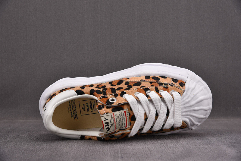 MAISON MIHARA SNEAKERS