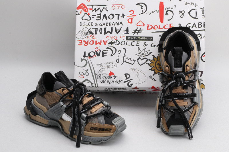 DG SNEAKER