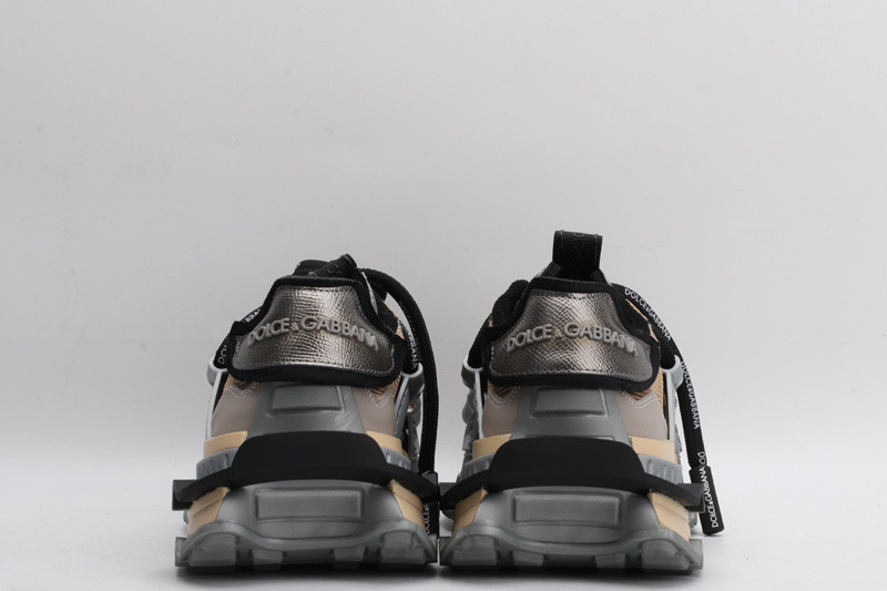 DG SNEAKER