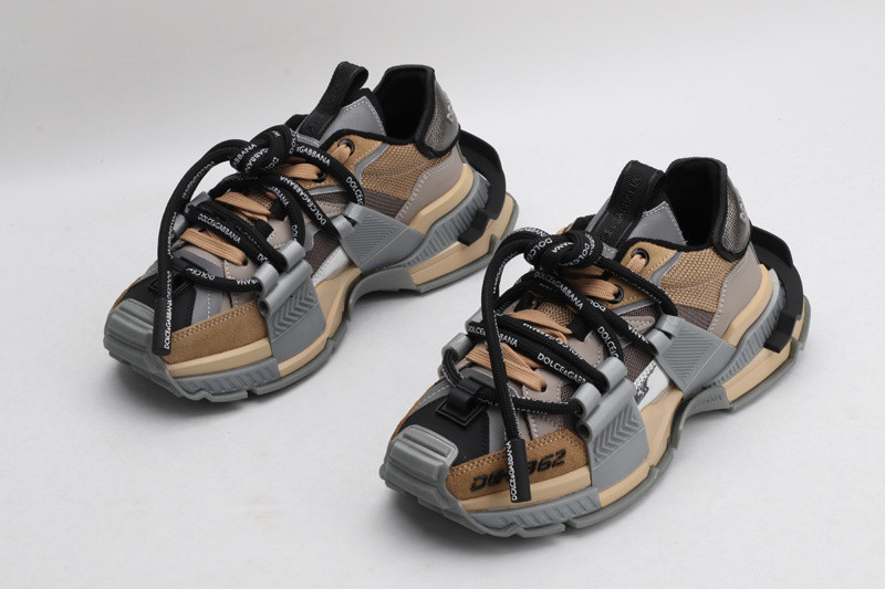 DG SNEAKER