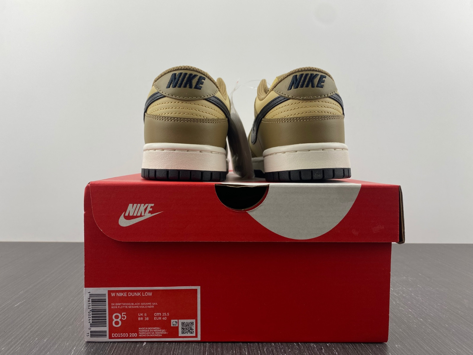 Nike Dunk Low “Dark Driftwood” DD1503-200