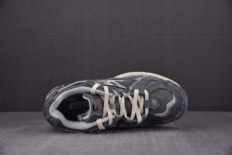 New Balance M1906D