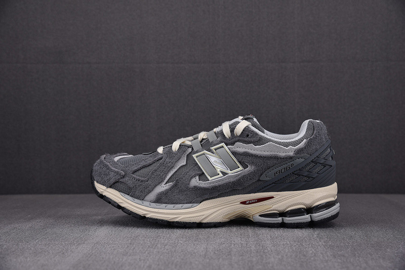 New Balance M1906D
