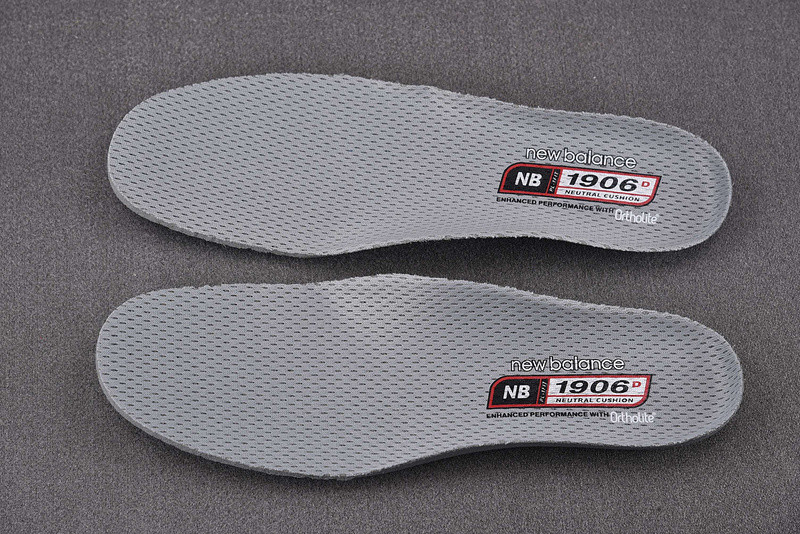 New Balance M1906D