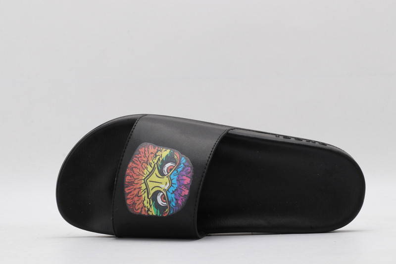 GUC LEATHER SLIDE