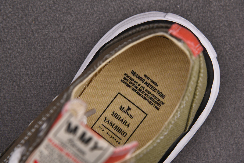 MAISON MIHARA SNEAKERS