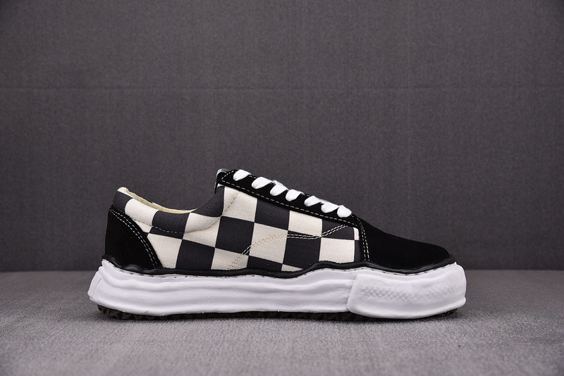 MAISON MIHARA SNEAKERS