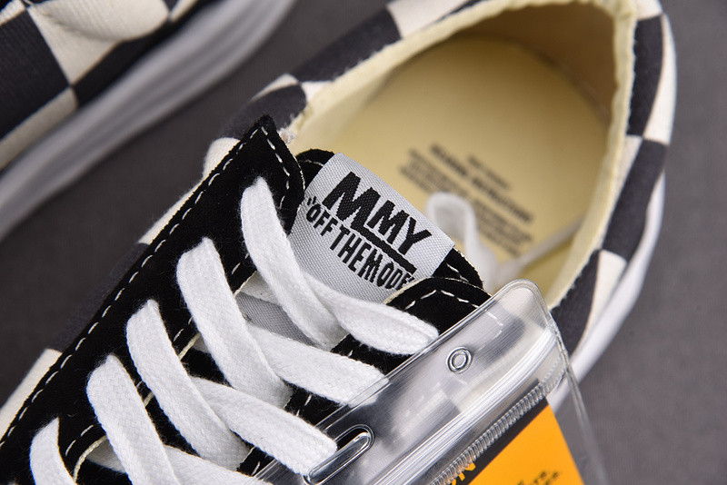 MAISON MIHARA SNEAKERS