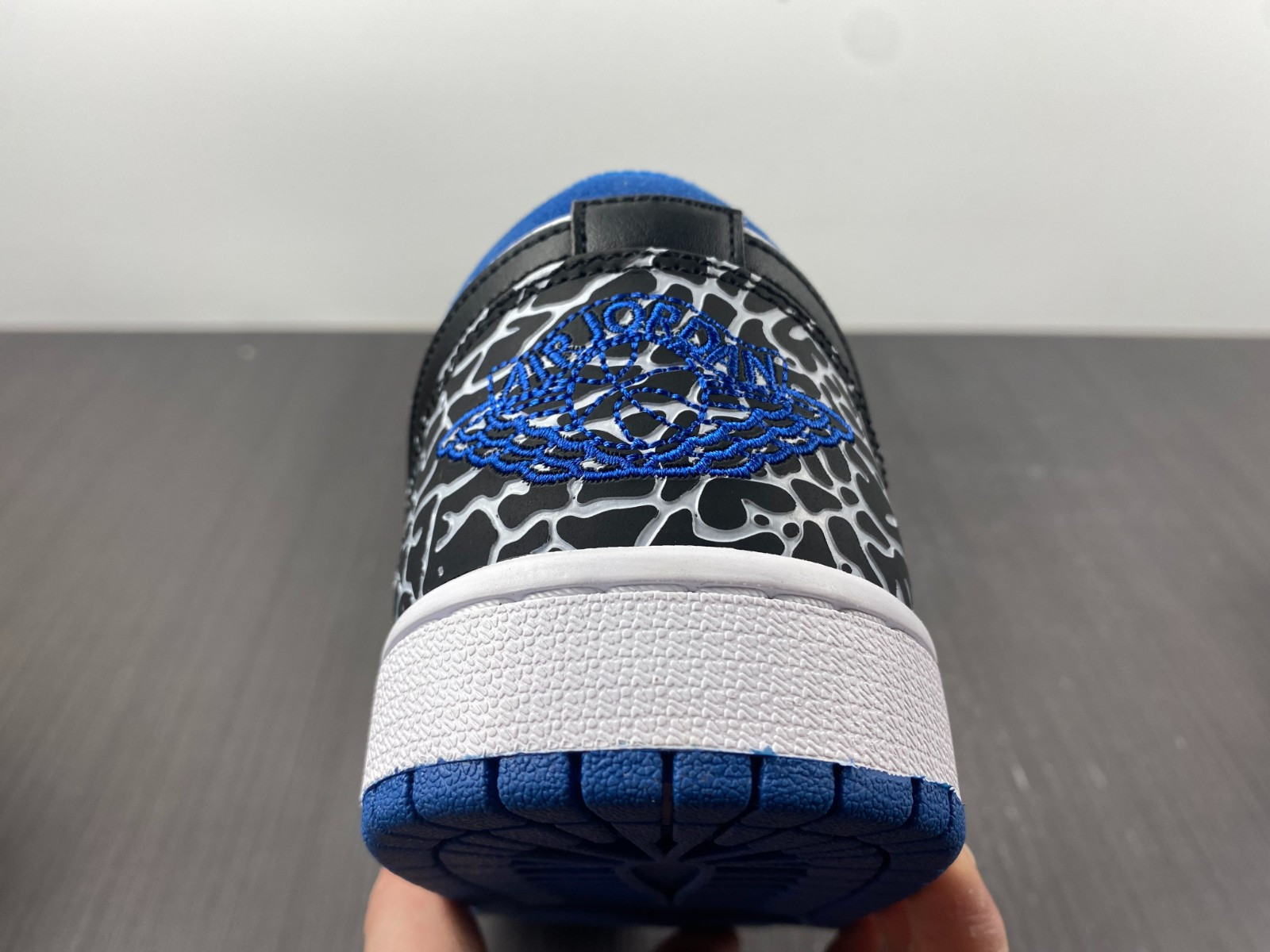 Jordan 1 Low SE True Blue DM1199-140