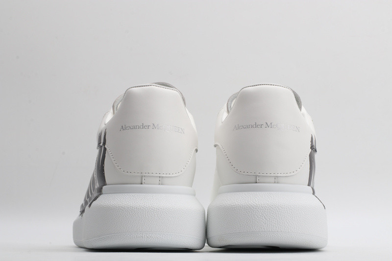 ALEXANDER MCQUEEN SNEAKER