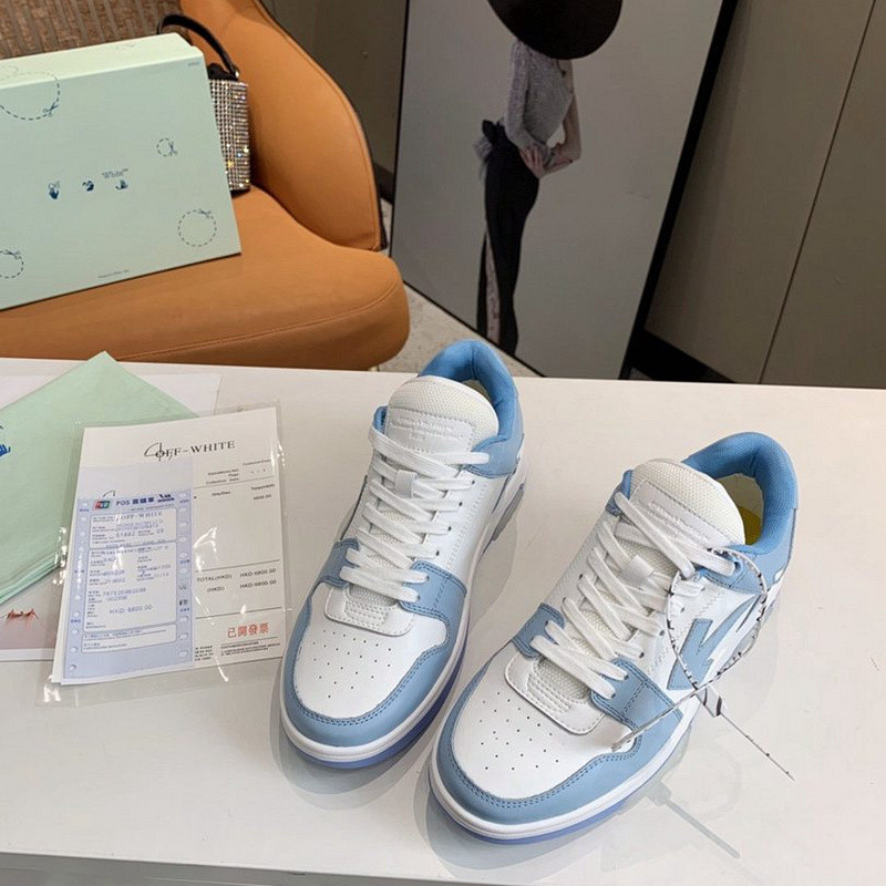 Off-White c/o Virgil Abloh
