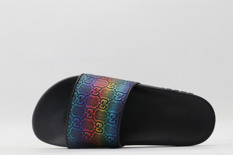 GUC LEATHER SLIDE