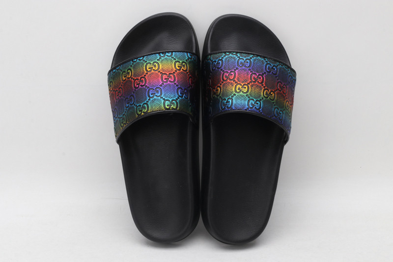 GUC LEATHER SLIDE