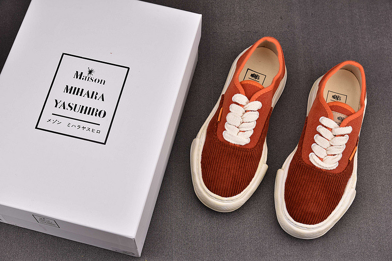 MAISON MIHARA SNEAKERS