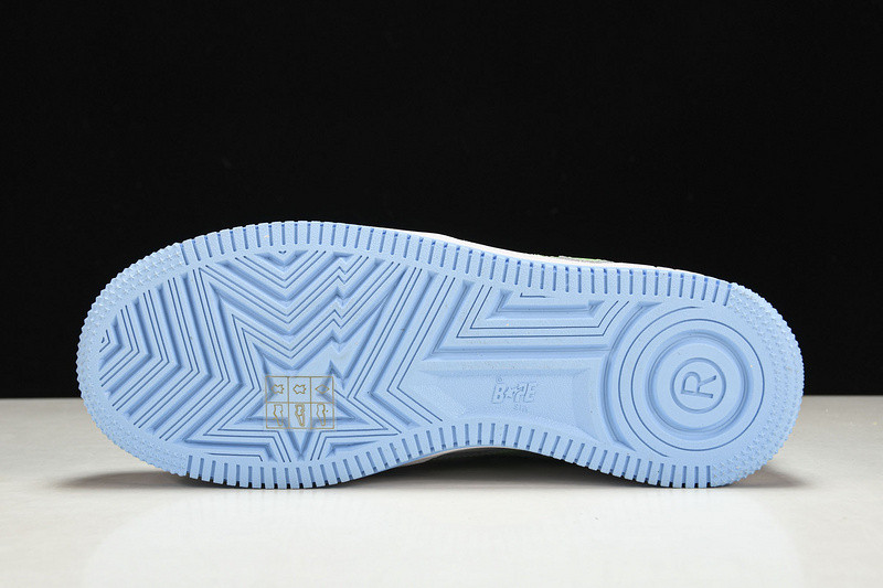 BAPE SNEAKERS