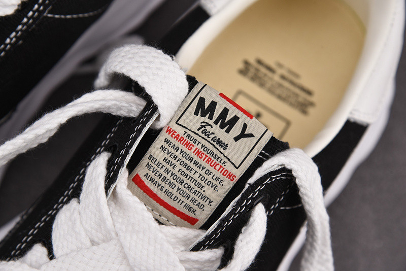 MAISON MIHARA SNEAKERS