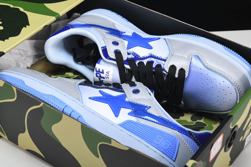 BAPE SNEAKERS