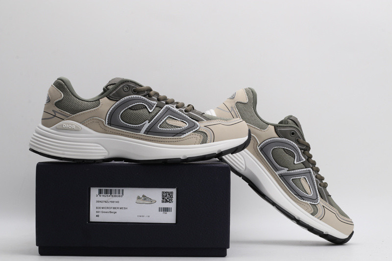 DR B30 SNEAKER