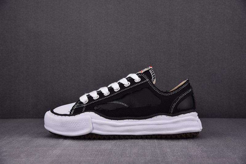 MAISON MIHARA SNEAKERS