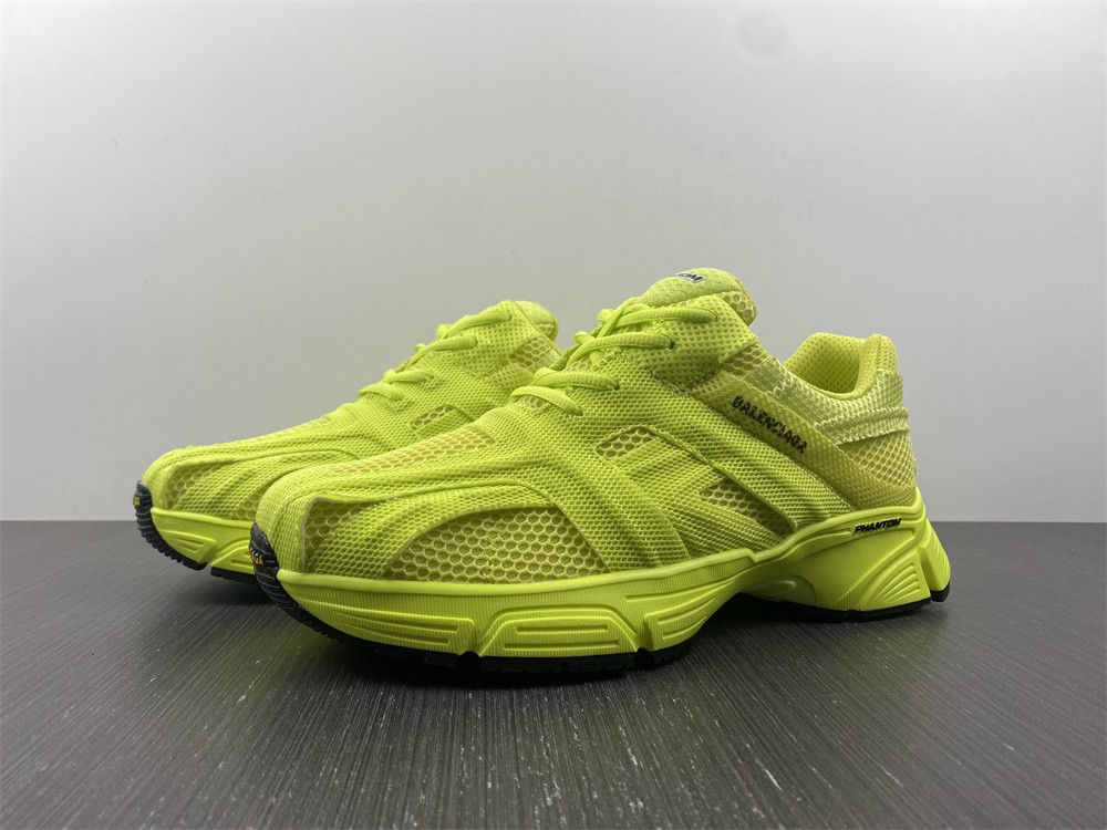 Ba*len*cia*ga phantom sneaker