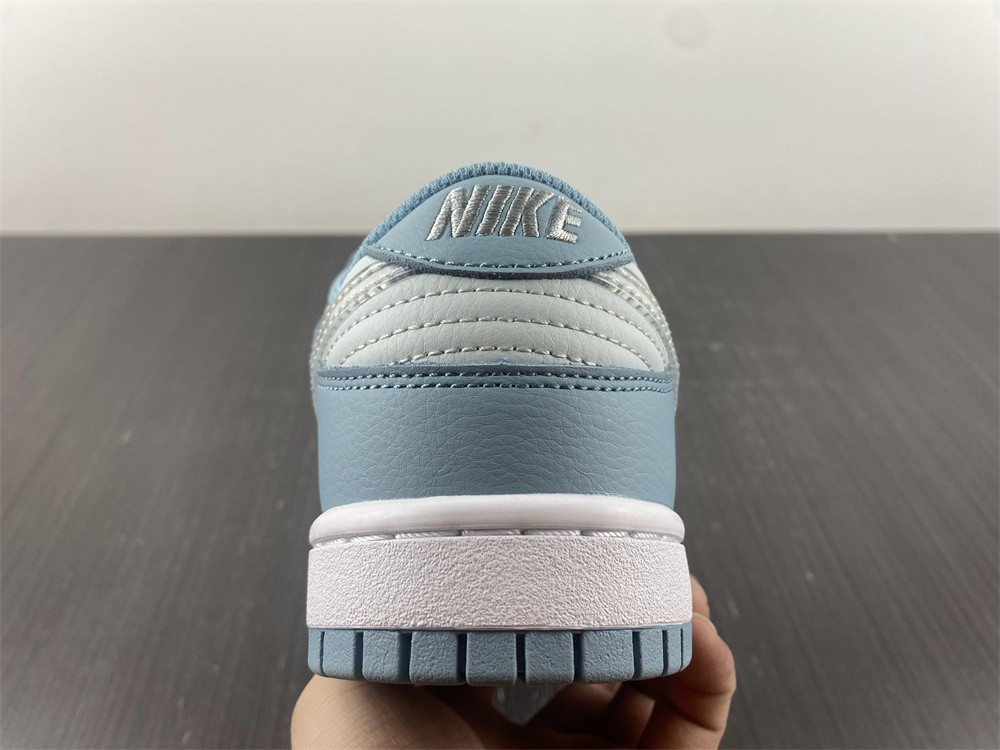 Nike Dunk Low "Aura & Worn Blue" | DH9765-401