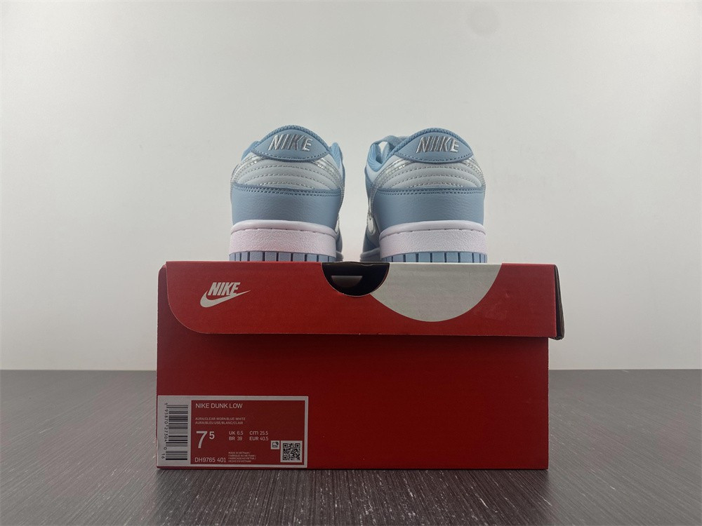 Nike Dunk Low "Aura & Worn Blue" | DH9765-401