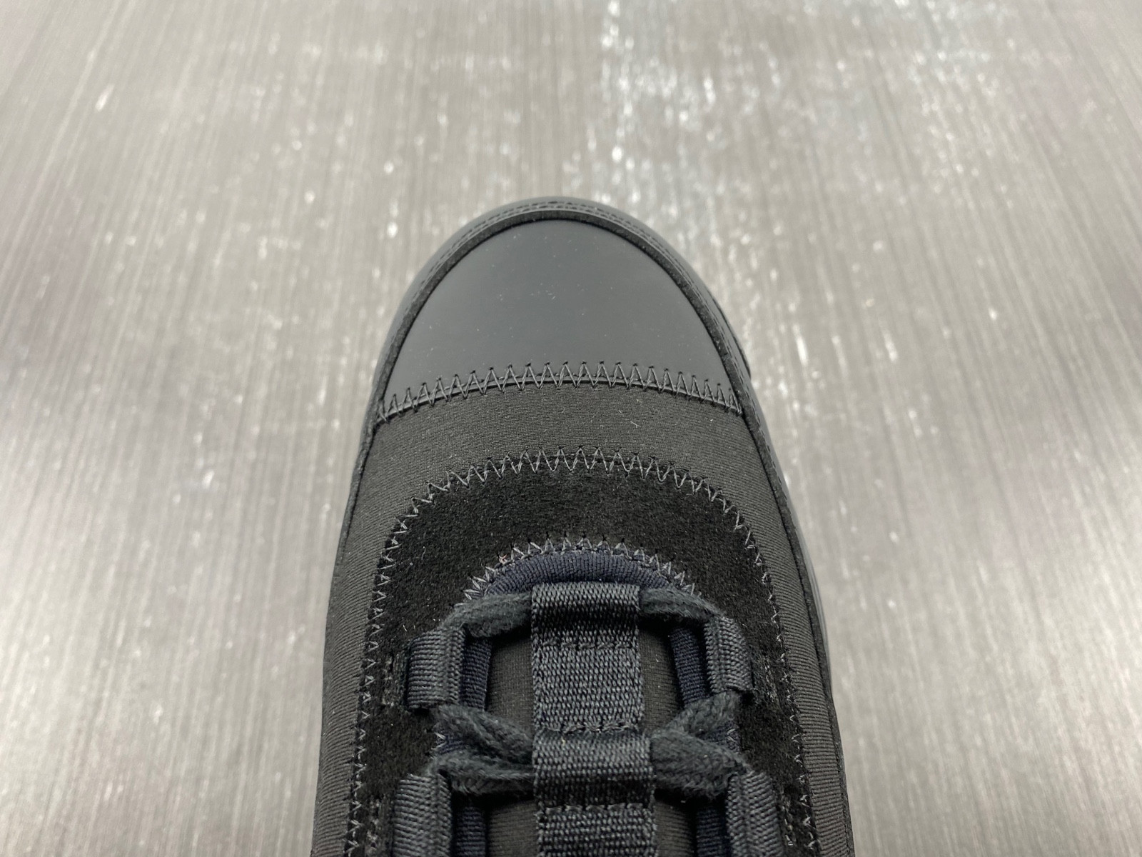 CHA_NEL SNEAKERS