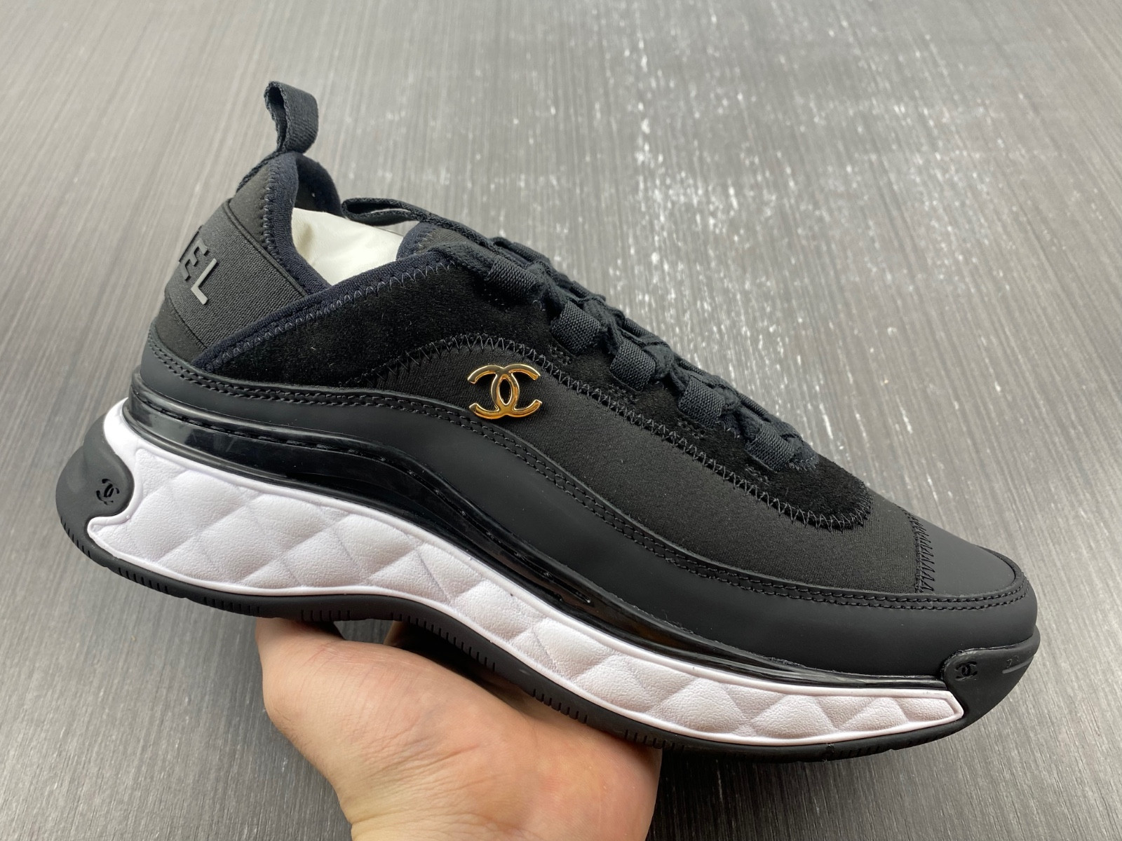 CHA_NEL SNEAKERS