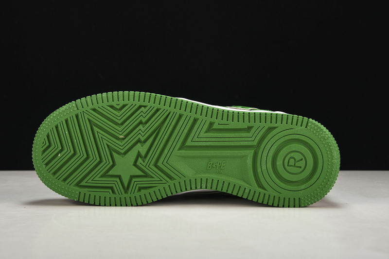 BAPE SNEAKERS