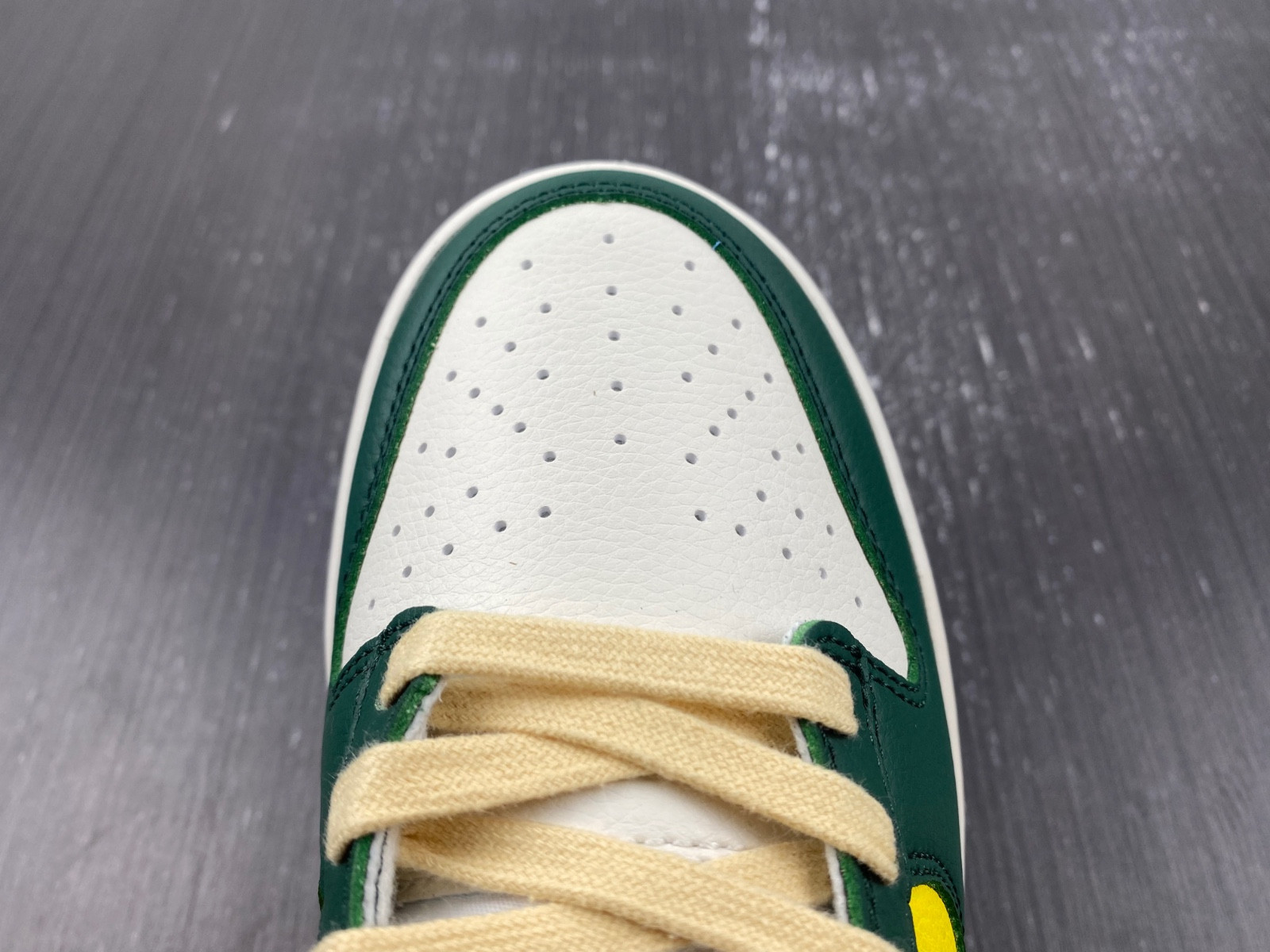 Nike Dunk Low SE Noble Green FD0350-133