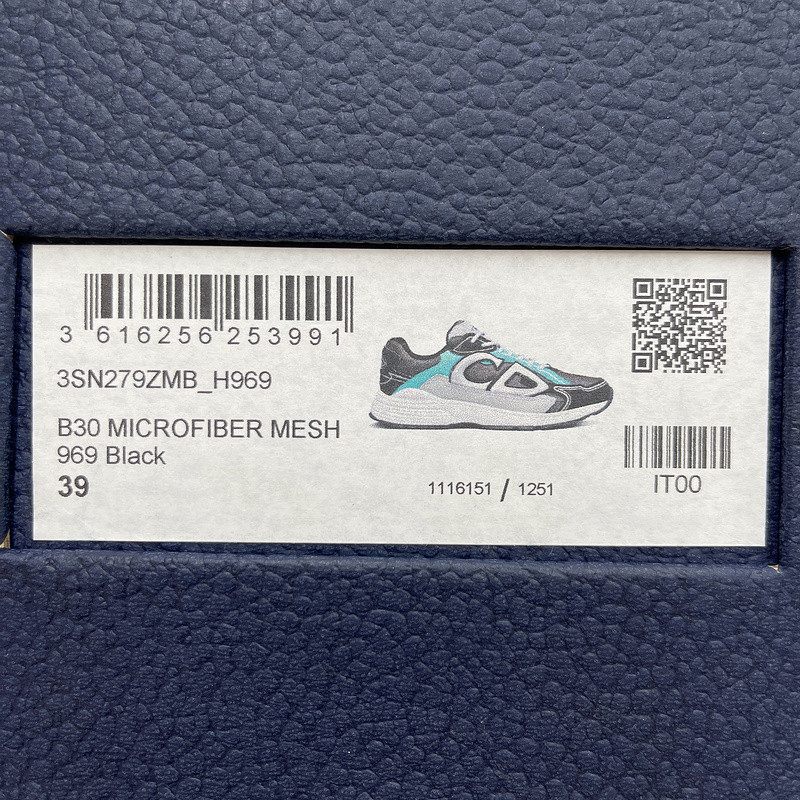 DR B30 SNEAKER