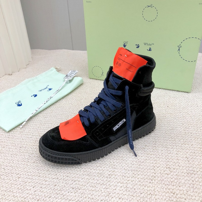 Off-White c/o Virgil Abloh