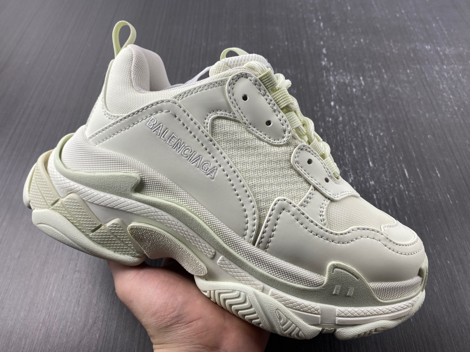 Ba*len*cia*ga triple s 524039 w2cr5 9001