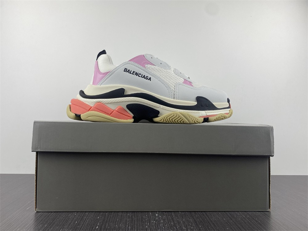 Ba*len*cia*ga triple s 524039 w1fc3 9025