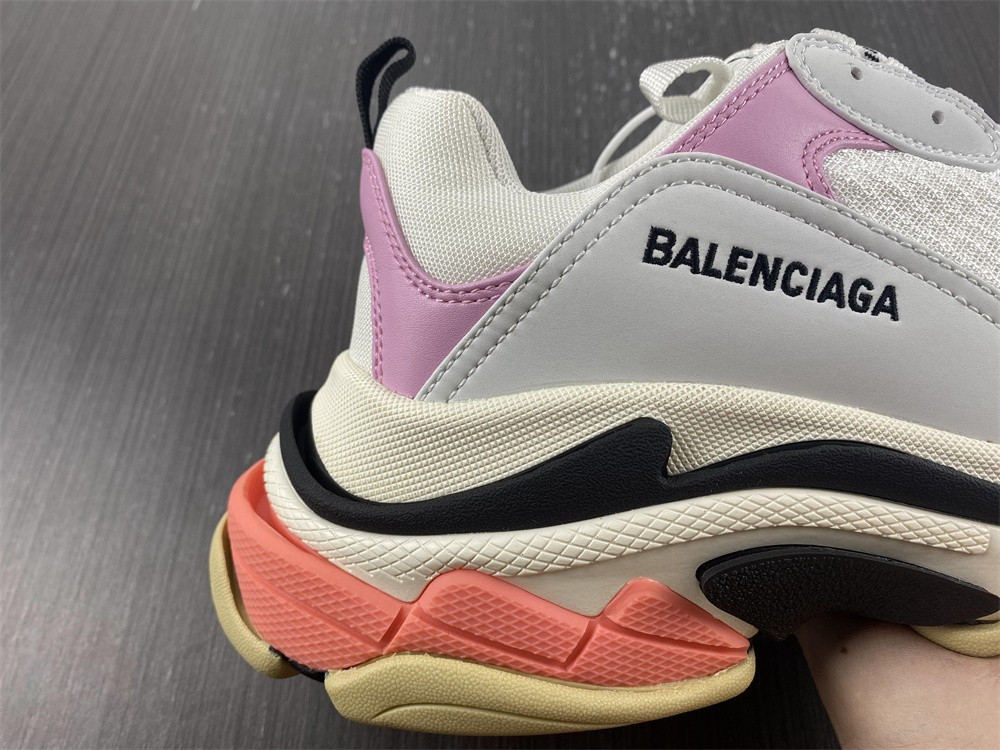 Ba*len*cia*ga triple s 524039 w1fc3 9025
