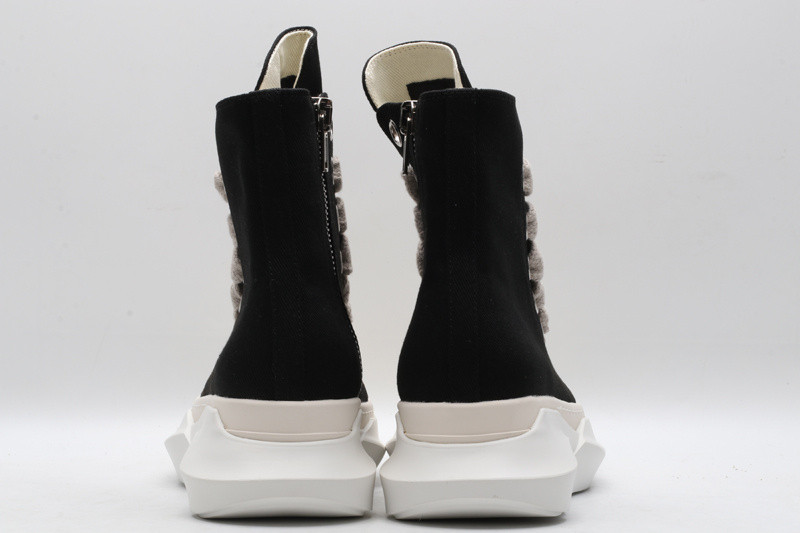 RICK 0WENS SNEAKERS