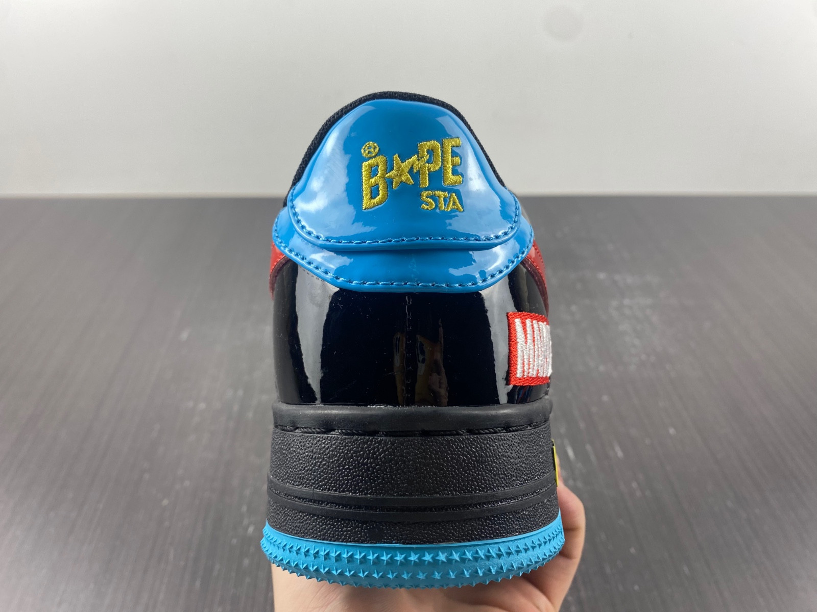 BAPE SNEAKERS