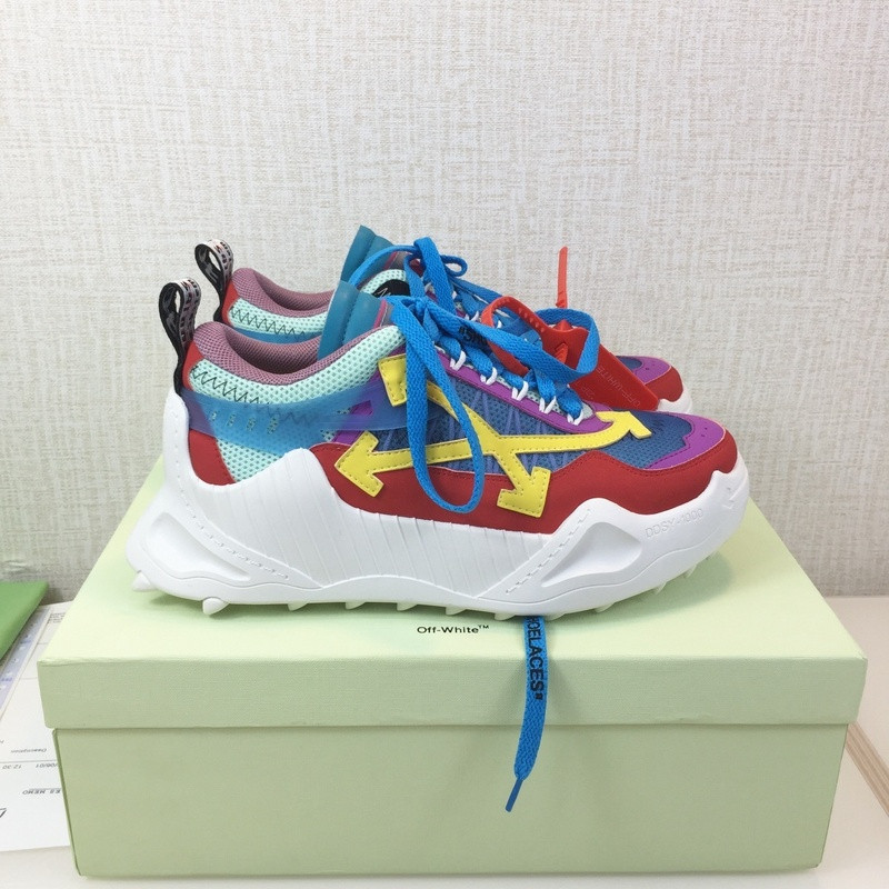 OW C/O ODSY-1000 SPORTS SHOES