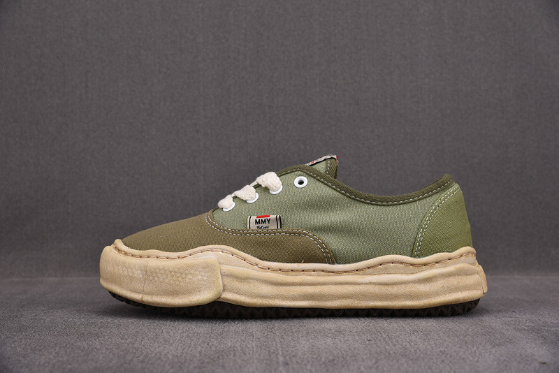 MAISON MIHARA SNEAKERS