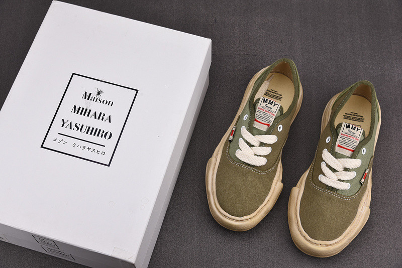 MAISON MIHARA SNEAKERS