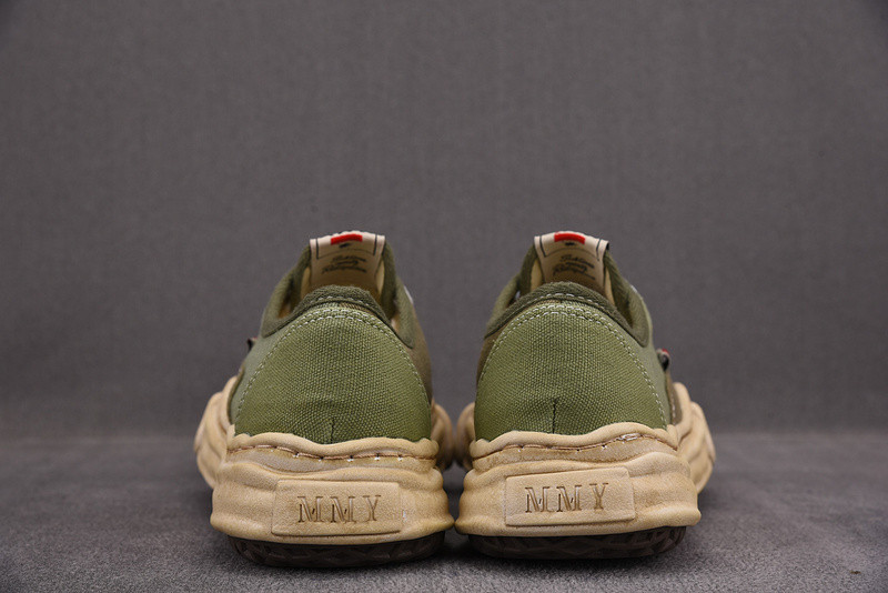 MAISON MIHARA SNEAKERS