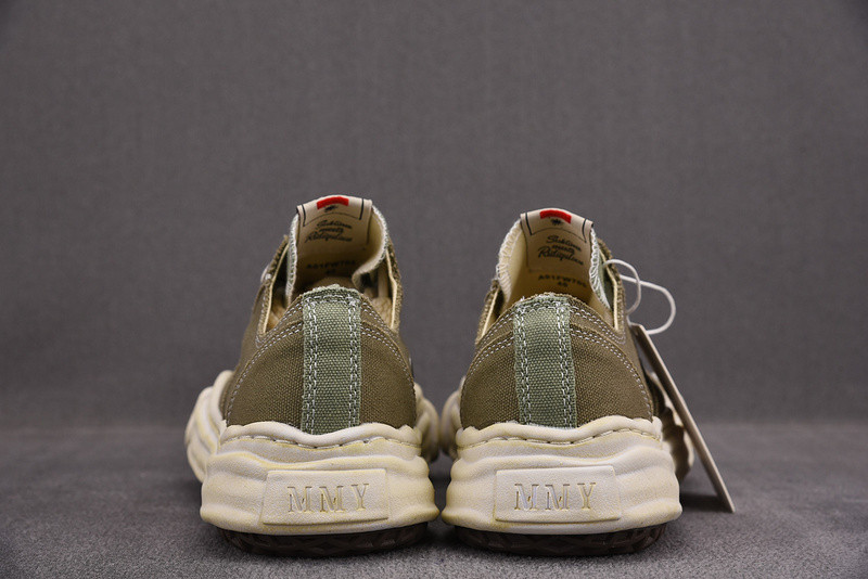 MAISON MIHARA SNEAKERS