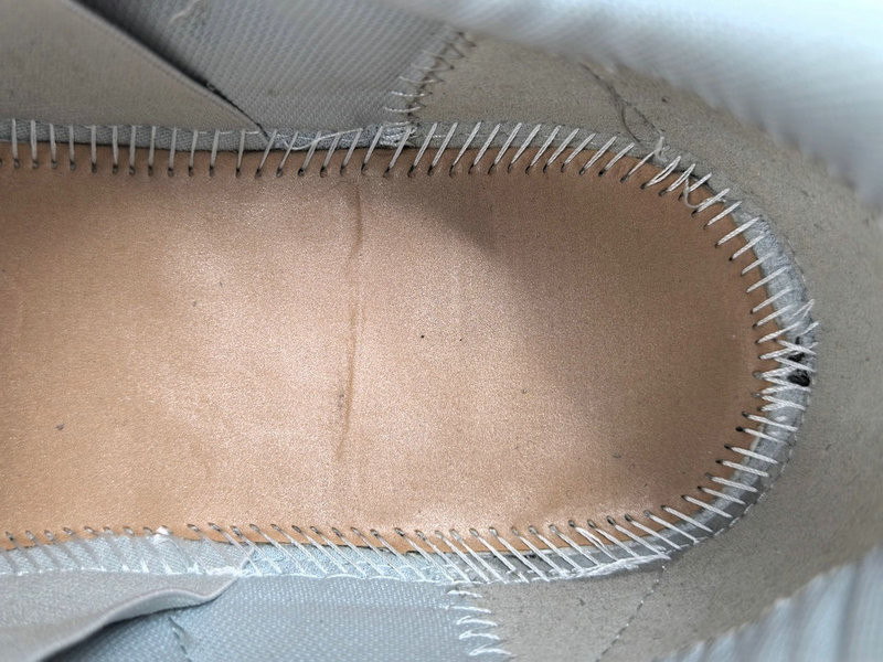 DR B30 SNEAKER