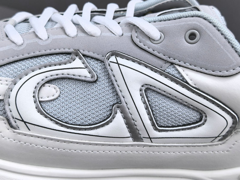 DR B30 SNEAKER