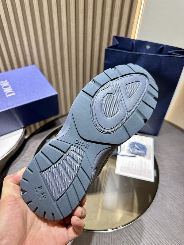DR B30 SNEAKER