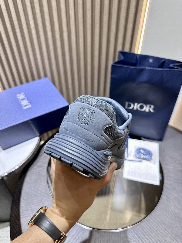 DR B30 SNEAKER