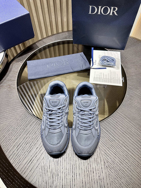 DR B30 SNEAKER